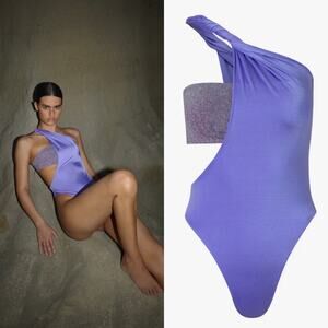 NWT Baobab Lucca One Piece Swimsuit in Roseus Purple‎ Size Medium